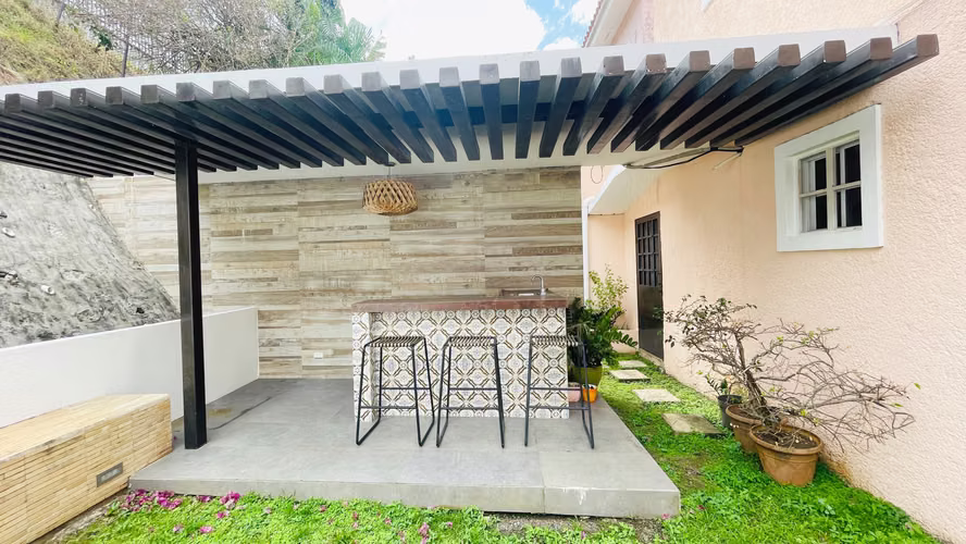 Venta de casa en Altos de Panamá   AK