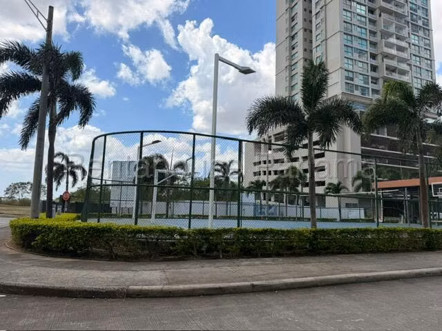 alquilo apartamento en costa del este OF 26-5675