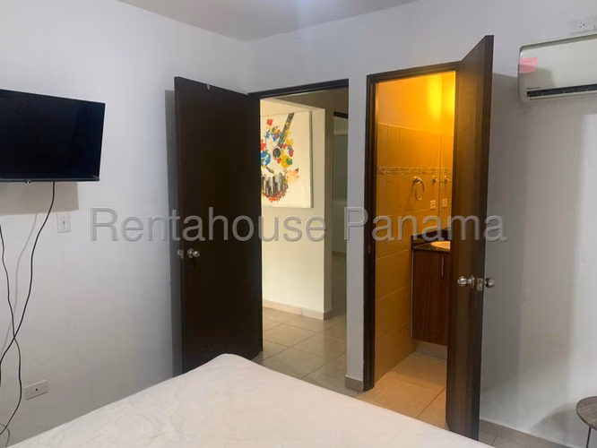 Alquiler de casa de 200m² en Chorrera 26JS3033
