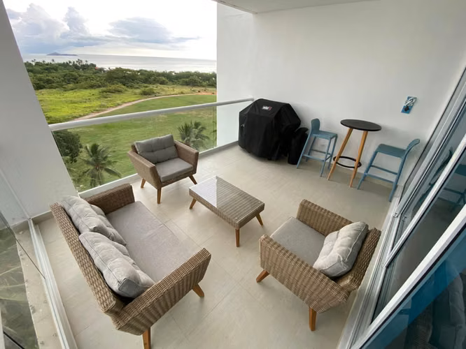 VENDO APARTAMENTO EN PLAYA BLANCA PH OCEAN 2