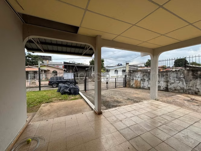 Venta de casa en Arraijan 26JS3032