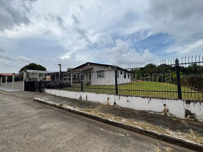Venta de casa en Arraijan 26JS3032