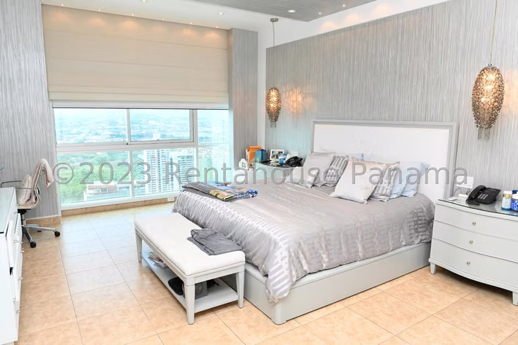 Apartamento en venta en Costa del Este YM