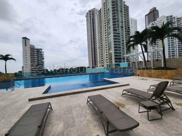 Apartamento en venta en Costa del Este YM
