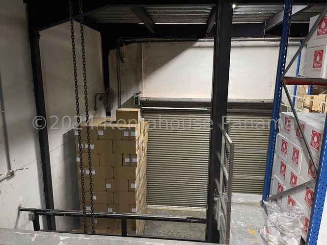 Galera en venta en Vía Centenario YM