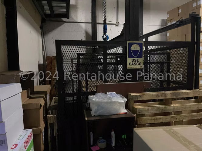 Galera en venta en Vía Centenario YM