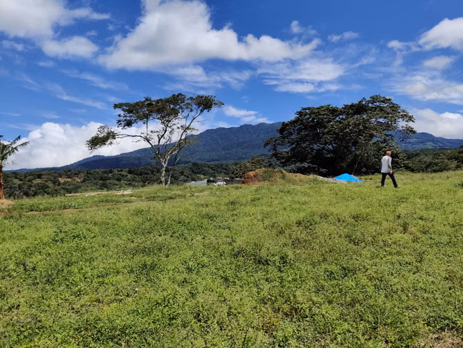 Venta Terreno en Palmira Centro, Boquete | 5200 m2 | Vista a la Montaña | $125,000
