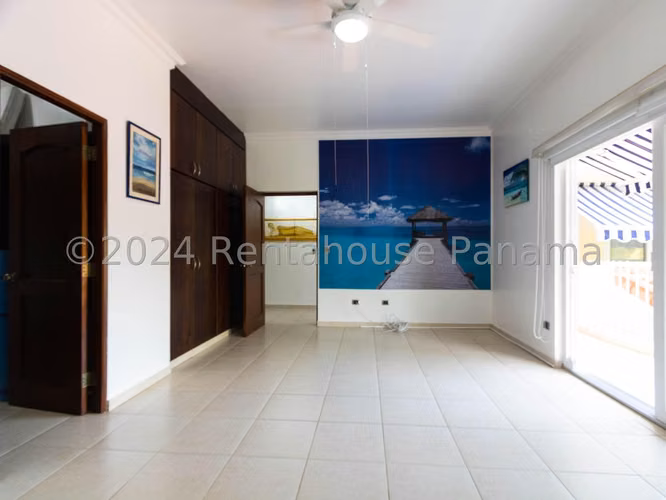 Casa en venta en Camino de Cruces YM