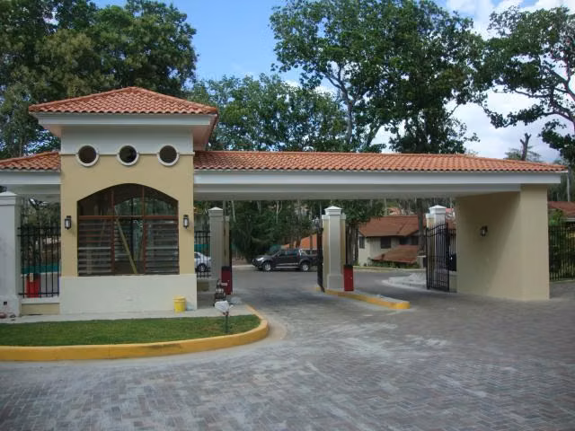 Casa en venta en Clayton YM