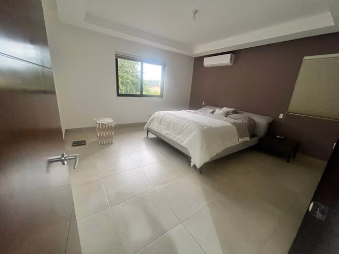 Embassy Club Oportunidad Venta de Casa Unifamiliar de 4 Habitaciones Clayton, Panamá JC - Imagen 6