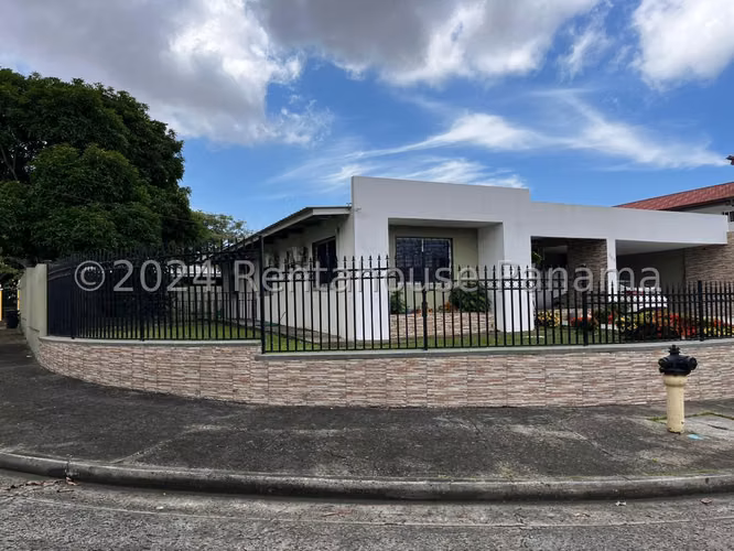 HOUSE FOR SALE IN BETANIA BDP