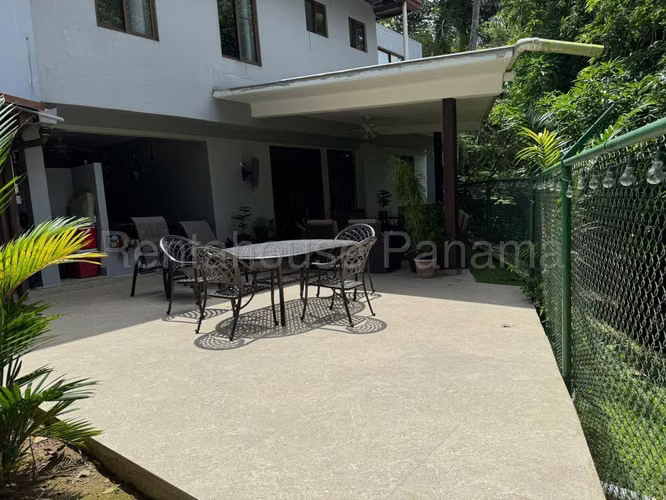  CASA EN VENTA EN DIABLO BDP