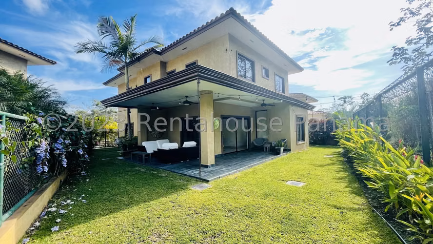 Casa en Alquiler en Clayton AFC 24-7867
