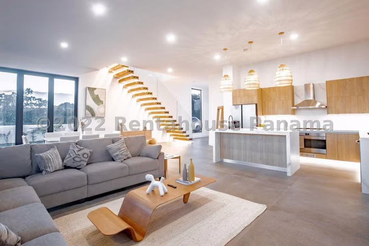  CASA EN VENTA EN PLAYA VENAO BDP