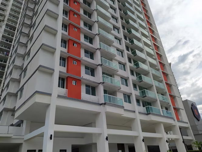 Apartment for Sale in Condado del Rey JG