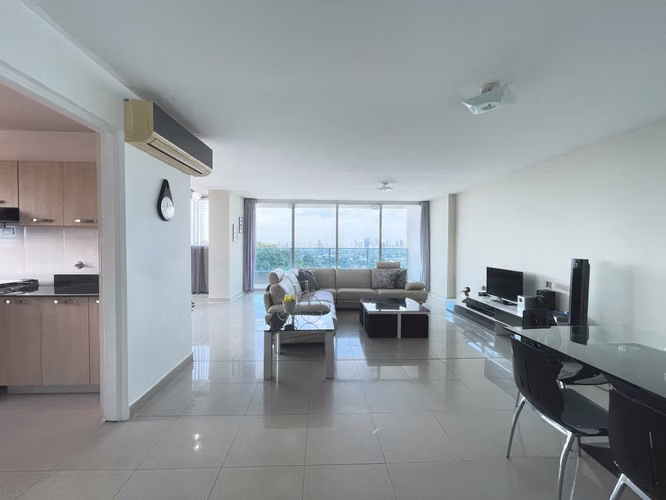 Venta de Apartamento en Villa de la Fuente – Espacios Amplios y Comodidad
