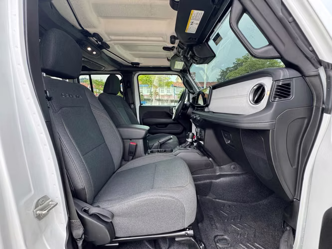 2024 JEEP WRANGLER SAHARA - Imagen 15