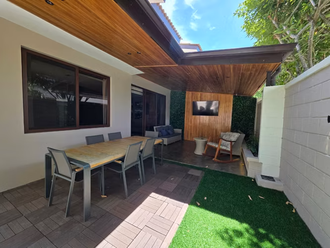 Venta de casa en PH Gardenias – Golf Garden, Brisas del Golf