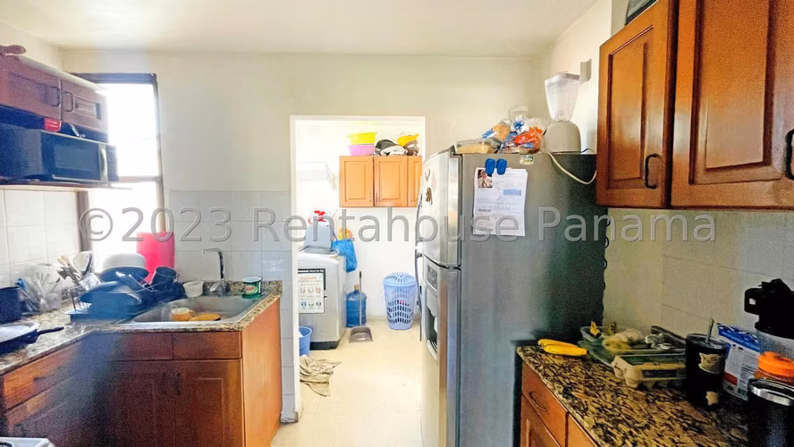 Alquiler de apartamento en Altos de Santa Maria AK