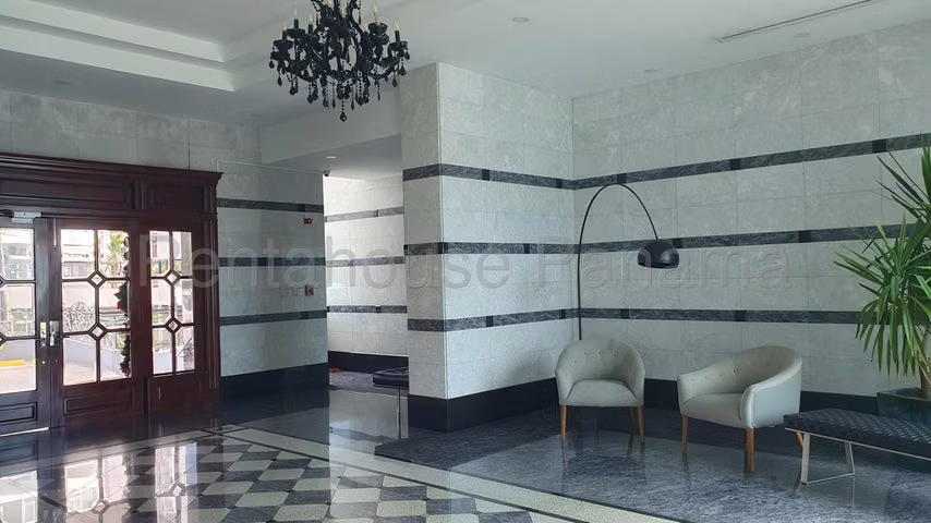 Venta PH Coastal Tower JM