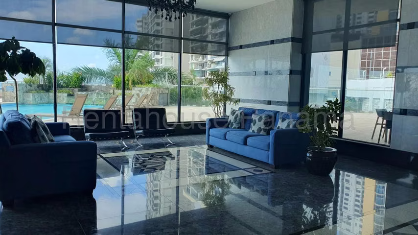 Venta PH Coastal Tower JM