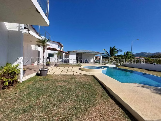 vendo casa de playa en gorgona OF 26-2568