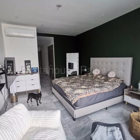 Venta PH Ocean Front JM