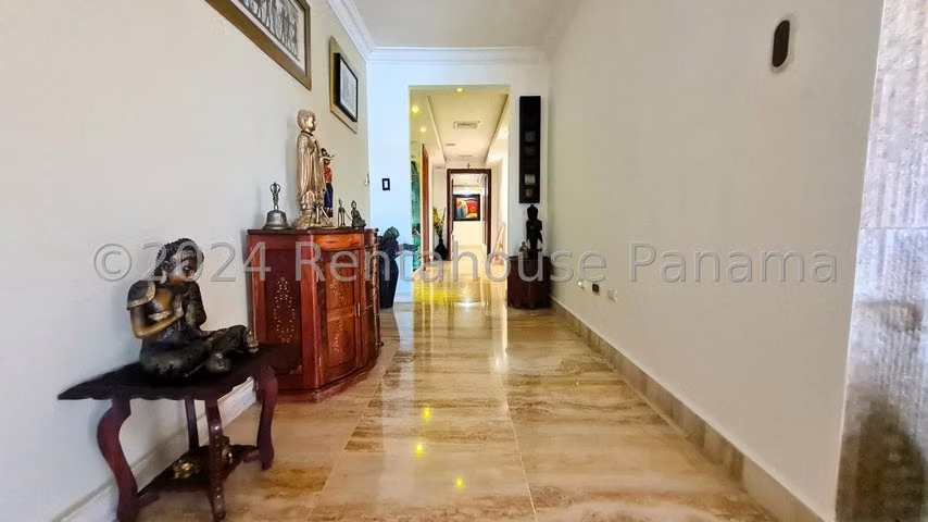 Venta PH Bayside Tower JM