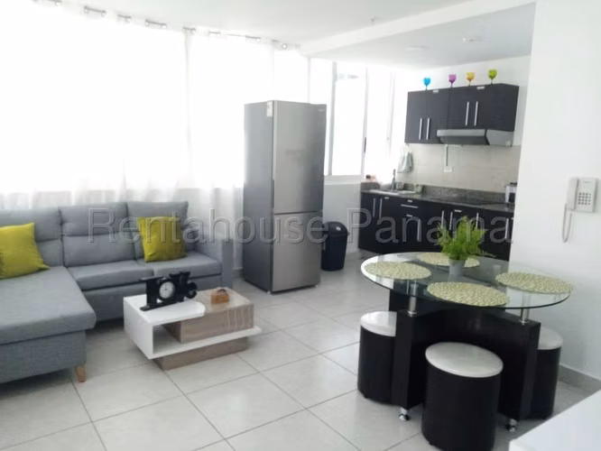  Apartamento en Venta en Bayview – Calidonia SYH