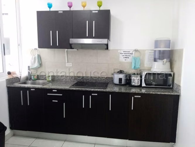  Apartamento en Venta en Bayview – Calidonia SYH