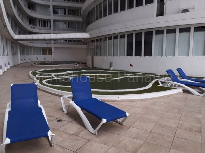  Apartamento en Venta en Bayview – Calidonia SYH