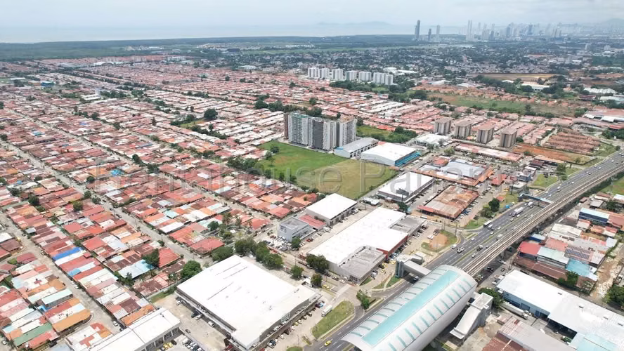 Venta de terreno en Don Bosco AK