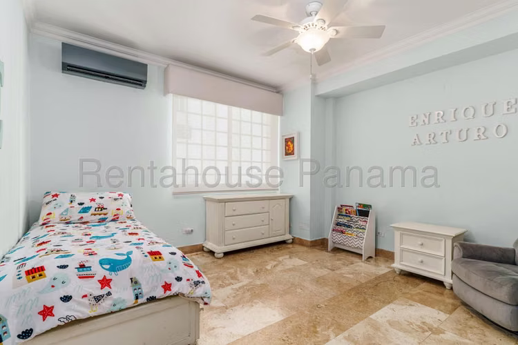 vendo apartamento en san francisco OF 26-6146