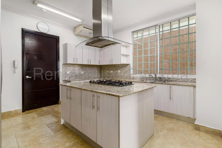 vendo apartamento en san francisco OF 26-6146
