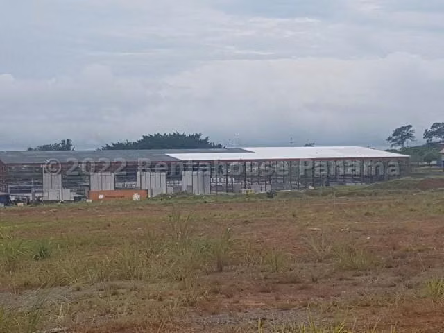 Venta de lotes para la construcción de galeras Mañanitas AK
