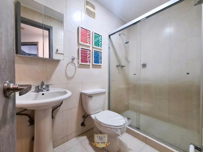 Apartamento con amplio patio exterior en Edison Park – PH Belview