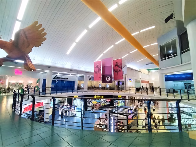 VENTA LOCAL COMERCIAL ALBROOK MALL PASILLO DEL CANGURO - Imagen 2