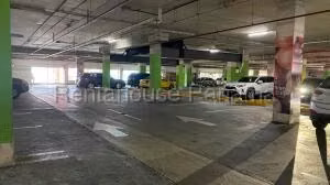 Alquiler de Local Comercial con 150m2 en Albrook PH Paseo Albrook 26-6169SR