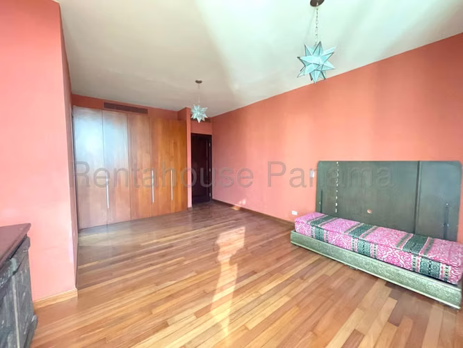 Apartamento en Venta en Punta Pacifica JG