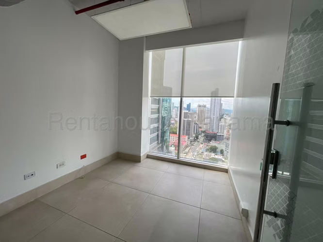Oficina Comercial en Venta en Obarrio JG