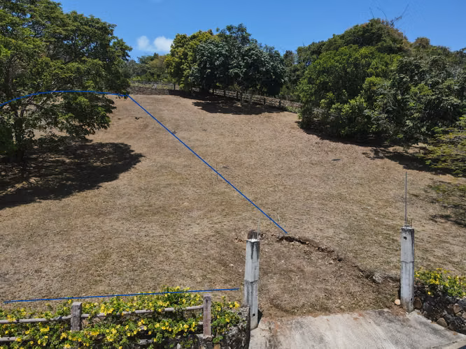 Lote en Venta en una Exclusiva Comunidad Residencial de Montaña en Las Lajas