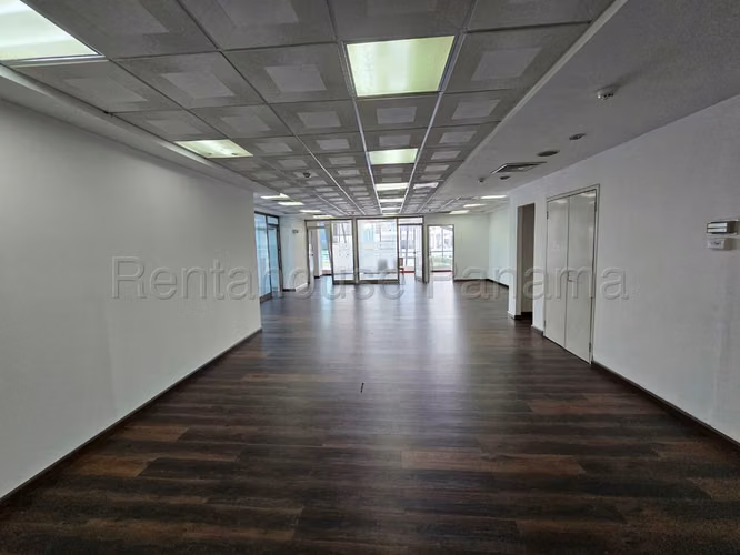 Venta de edificio en San Francisco Calle 50  AK