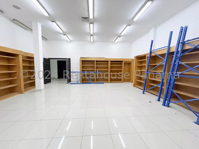 Venta de edificio en Carrasquilla AK