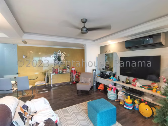  Apartamento en Venta en Hato Pintado SYH