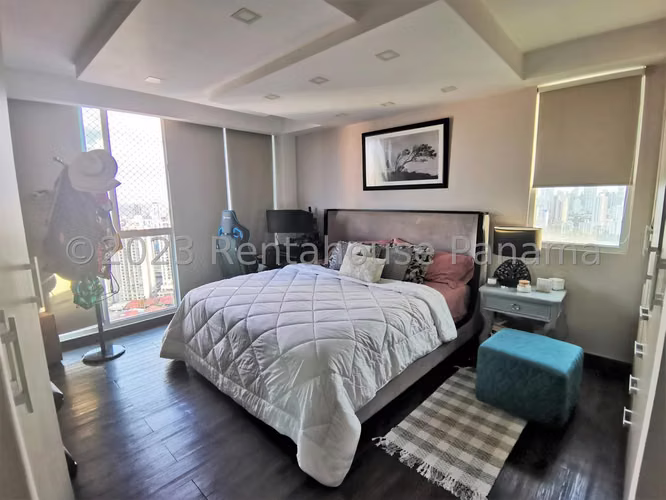  Apartamento en Venta en Hato Pintado SYH