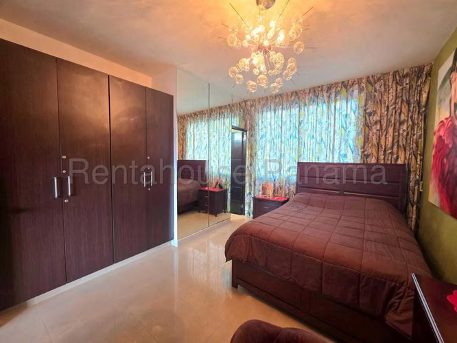  Apartamento en Venta en Obarrio SYH