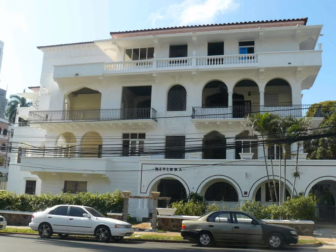 VENTA EDIFICIO LA CRESTA 2870M2 EDIFICIO LA RIVIERA MLD