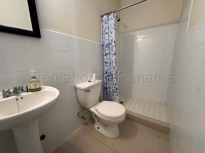  Apartamento en Venta en Punta Pacífica SYH