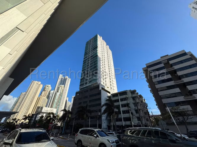  Apartamento en Venta en Punta Pacífica SYH