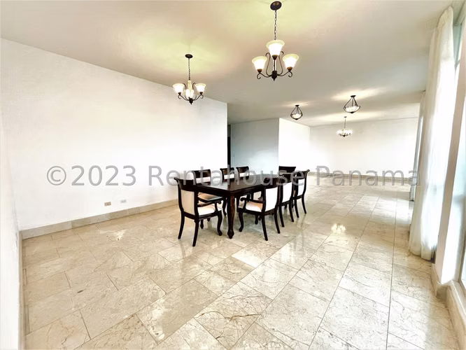 Venta de apartamento en Punta Pacifica AK